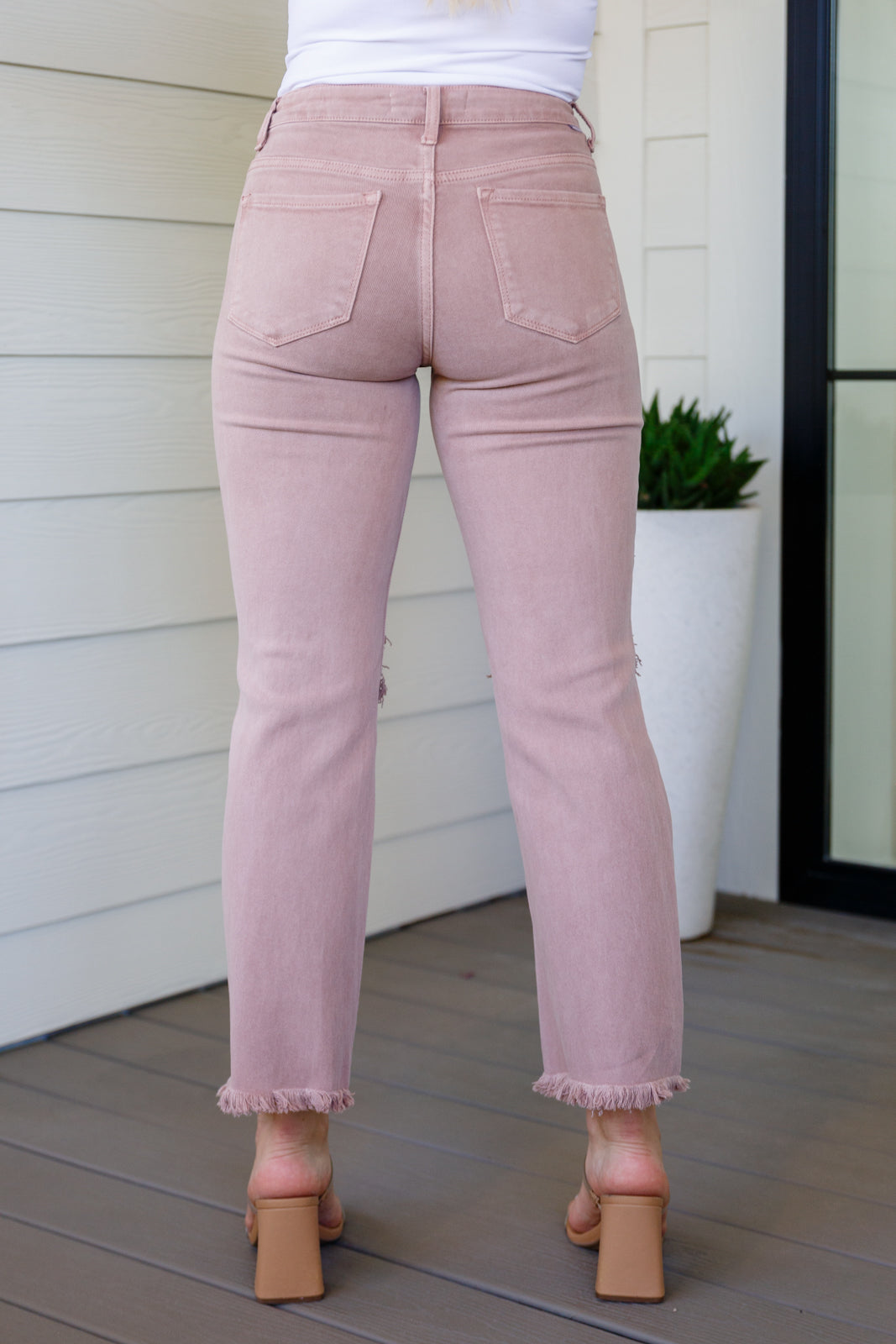 Babs High Rise Distressed Straight Jeans in Mauve *